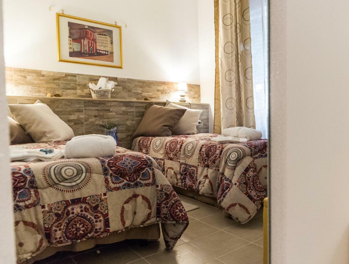 Vebis Guesthouse Rome Bagian luar foto